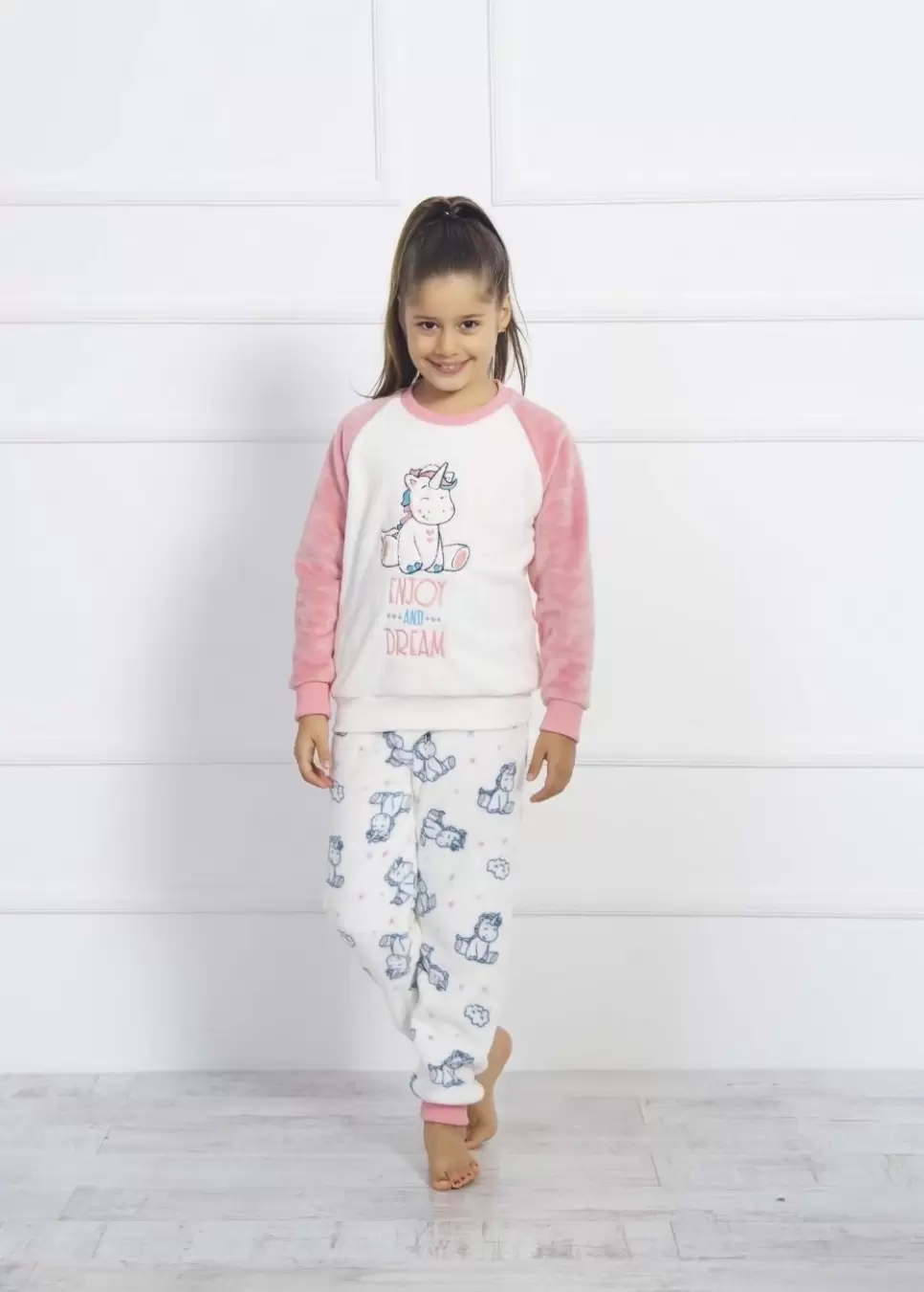 Vienetta Soft 806070 4014, пижама для девочек (изображение 1)